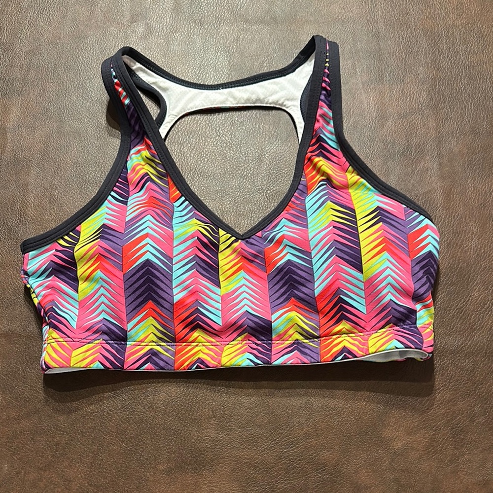 Fabletics Colorful Chevron Women's Sports Bra